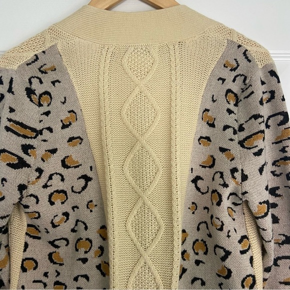 Flying Tomato Cardigan Sweater Ivory Aztec Tribal Leopard Mixed Print Open Sz L - Picture 10 of 11